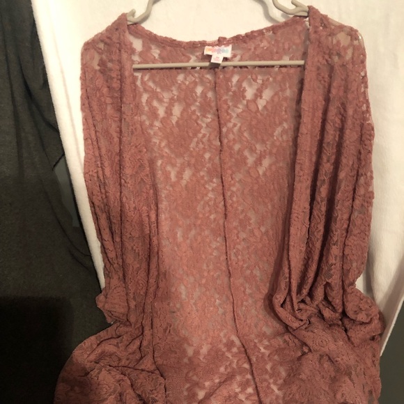 LuLaRoe Tops - Dusty Rose Lace Lindsay LuLaRoe